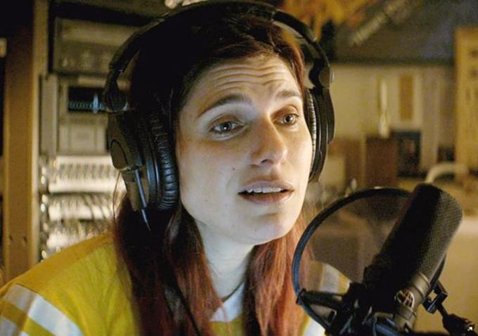 Lake Bell stars in In a World